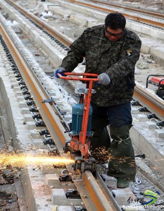 铝热焊施工作业